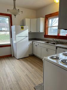 810 E Vincennes Street, Linton, Indiana 47441