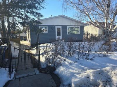 407 5TH STREET E, Wynyard, Saskatchewan S0A 4T0, Canada