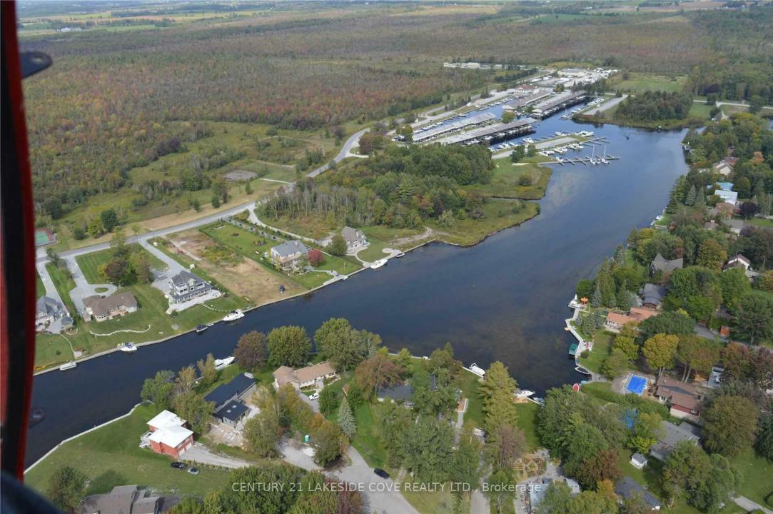 47 PARADISE BOULEVARD, Ramara, Ontario L0K 1B0, CANADÁ