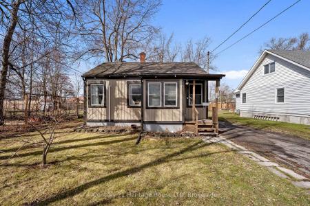 18 KINGSMILL STREET N, Fort Erie, Ontario L2A 4E3, Canadá