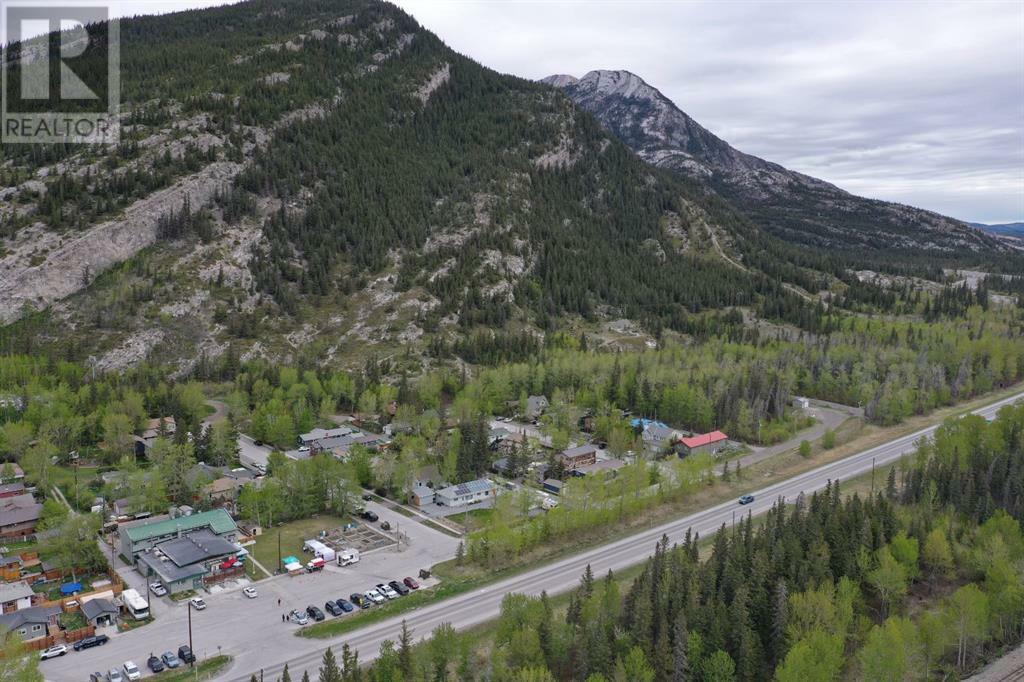 21 EXSHAW MOUNTAIN GATEWAY, Exshaw, Alberta T0L 2C0, Kanada