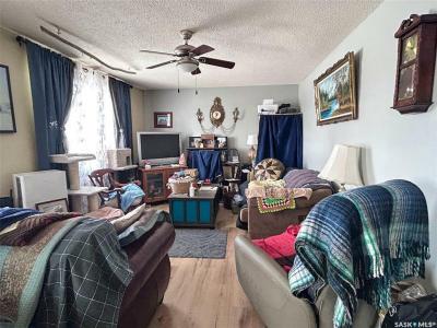 1752 110TH STREET, North Battleford, 萨斯喀彻温省 S9A 2Z7, 加拿大