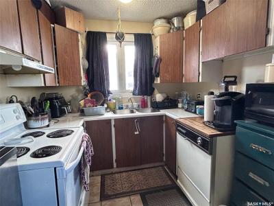 1752 110TH STREET, North Battleford, 萨斯喀彻温省 S9A 2Z7, 加拿大