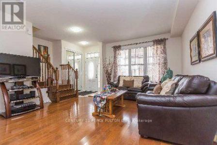 30 TERRY FOX STREET, Markham (cornell), Ontario L6B 0W4, Canada