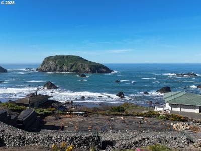 96439 SHOREWOOD TER, Brookings, Oregon 97415, USA