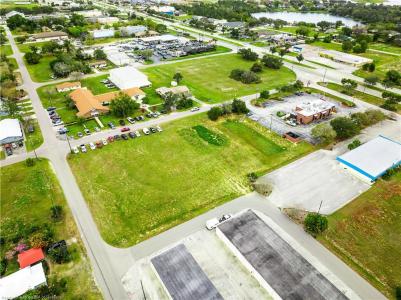 335 Plumosa Street, Lake Placid, Florida 33852, USA