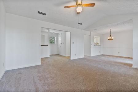 2209 N Forest Trail, Dunwoody, Georgia 30338, Amerika Birleşik Devletleri