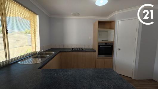 28 Dudley Drive, Usher, WA 6230, Australia