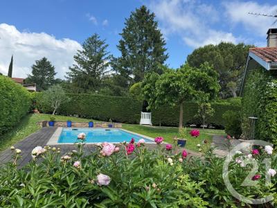 St Cyr Au Mont D Or, Rhône-Alpes 69450, França