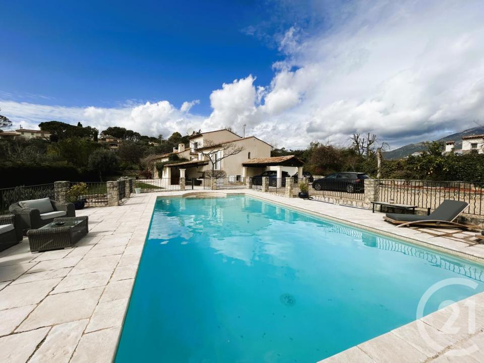 Le Rouret, Provence-Alpes-Côte D'Azur 06650, France