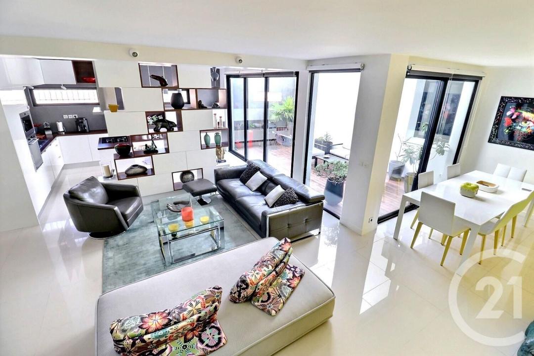 Les Lilas, Île-de-France 93260, France