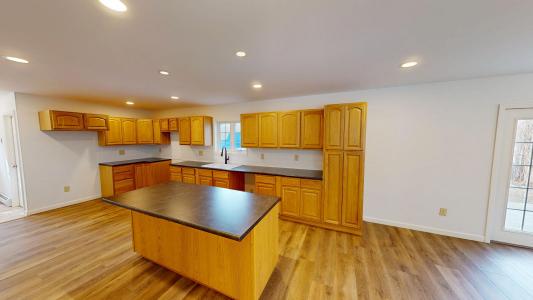 17 Lauradee Drive, Plattsburgh, Nowy Jork 12901, USA