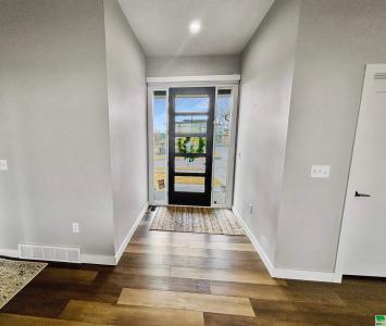 800 Lakeshore Dr, No. Sioux City, South Dakota 57049