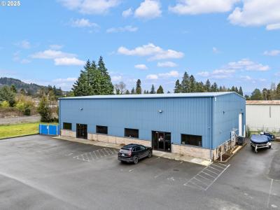 421 C St #4B, Washougal, Washington 98671, USA