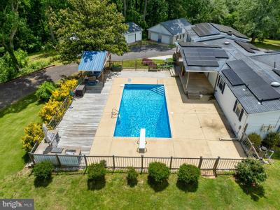 1110 Upper Pindell Road, Lothian, Maryland 20711, USA