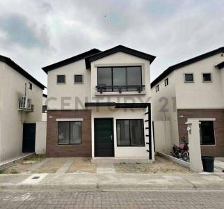 Urbanización Los Prados Km 15 Vía a Salitre, Daule, Guayas 00001, Ecuador