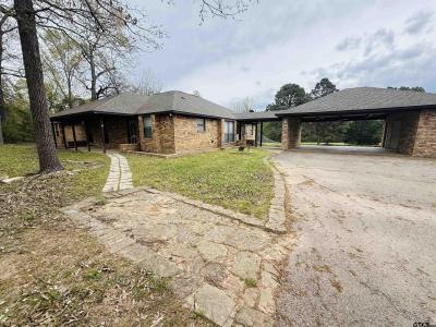 75 CR 4325, Pittsburg, Texas 75686
