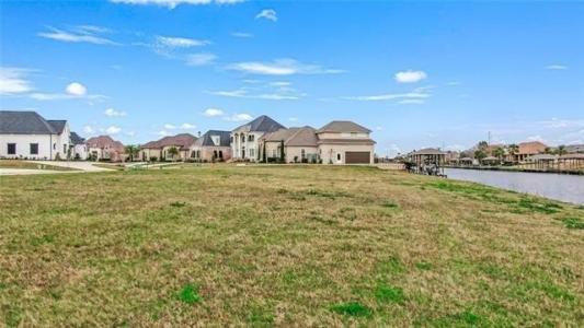 464 SAN CRISTOBAL Court, Slidell, Louisiana 70458