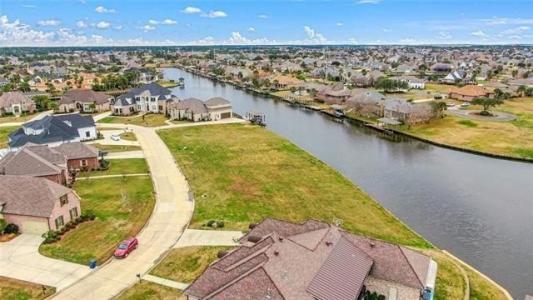 464 SAN CRISTOBAL Court, Slidell, Louisiana 70458