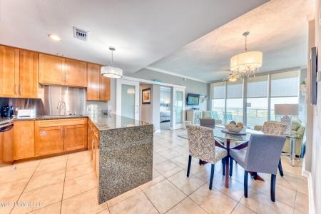 2060 Beach Boulevard 502, Biloxi, Mississippi 39531, USA
