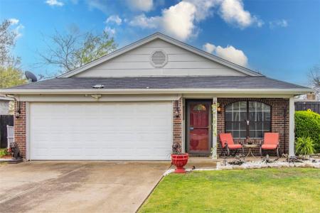 5818 Santa Fe Drive, Arlington, Texas 76017, USA