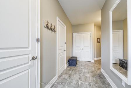 1021 MEADOWOOD STREET, Fort Erie, Ontario L2A 0B9, Canada