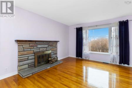 93 MOUNT EDWARD ROAD, Dartmouth, Nowa Szkocja B2W 3K7, Kanada