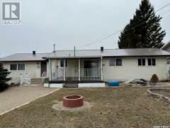 419 2ND AVENUE S, Rockglen, Saskatchewan S0H 3R0, Canadá