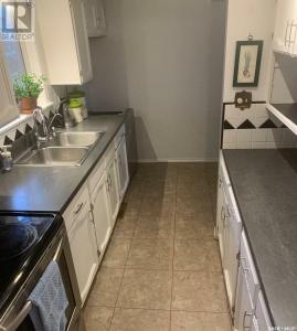 419 2ND AVENUE S, Rockglen, Saskatchewan S0H 3R0, Canadá