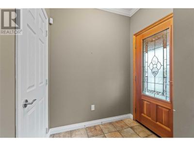 341 20TH STREET NORTHEAST, Salmon Arm, Britanya Kolombiyası V1E 1H4, Kanada