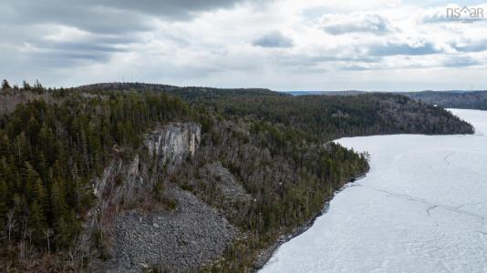 A2-2 HIGHWAY 357, Musquodoboit Harbour, Nouvelle-Écosse B0J 2L0, Canada
