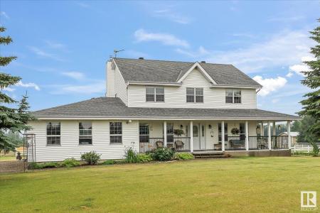 46 ROSENTHAL WAY, Rural Parkland County, Alberta T7Z 2S1, Canada
