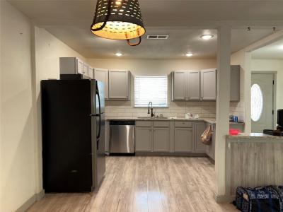 529 4th Street, Grand Prairie, Texas 75050, HOA KỲ