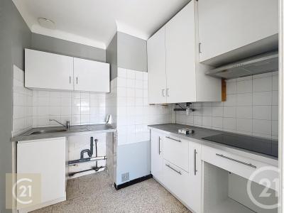 Beziers, Languedoc-Roussillon 34500, France