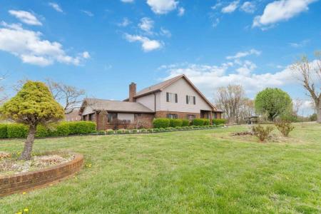 201 Oak Valley Rd, Somerset, Kentucky 42503, USA
