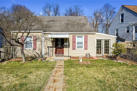 221 Seneca Dr, Arnold, Pennsylvania 15068, Amerika Birleşik Devletleri