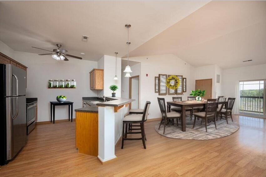 230 Hilldale Dr, Hartford, ولاية ويسكونسن 53027, الولايات المتحدة
