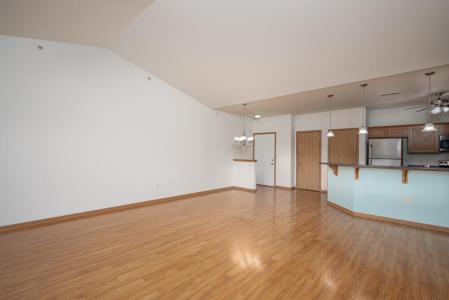 230 Hilldale Dr, Hartford, ولاية ويسكونسن 53027, الولايات المتحدة