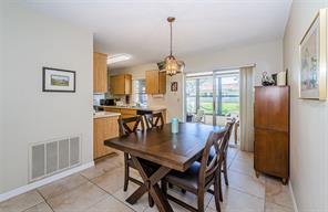 8110 BISMARK CT, Port Richey, Flórida 34668, Estados Unidos