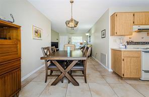 8110 BISMARK CT, Port Richey, Flórida 34668, Estados Unidos