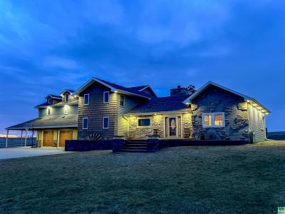 411 West St, Pierson, Iowa 51048