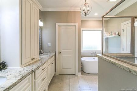 4194 Camryn Road, Lake Charles, Louisiana 70611, USA