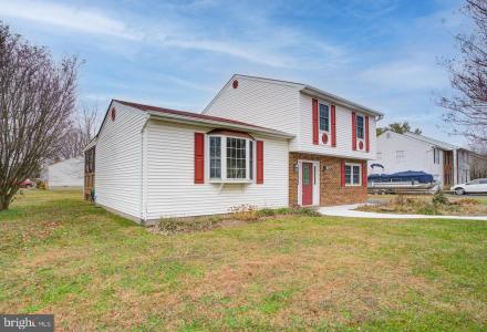 333 Dew Drop Lane, Prince Frederick, Maryland 20678