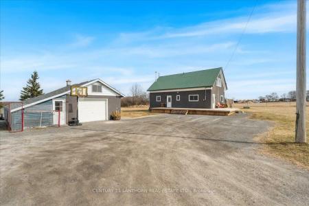 2572 COUNTY ROAD #1 N/A, Prince Edward County, Ontario K0K 1G0, Canada