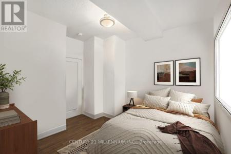 17 CENTRE STREET, Orangeville, Ontario L9W 7S6, Canada