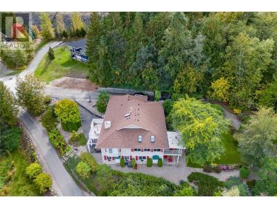 2847 WALSH ROAD, Sorrento, British Columbia V0E 2W1, Canada