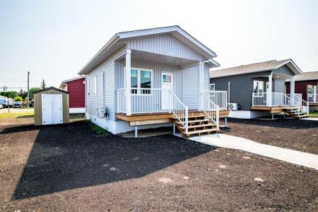 235 GLEN AVENUE, Brandon, Manitoba R7C 1B9, Canada