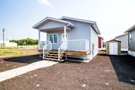 235 GLEN AVENUE, Brandon, 馬尼托巴 R7C 1B9, 加拿大