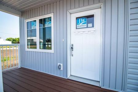 235 GLEN AVENUE, Brandon, 馬尼托巴 R7C 1B9, 加拿大