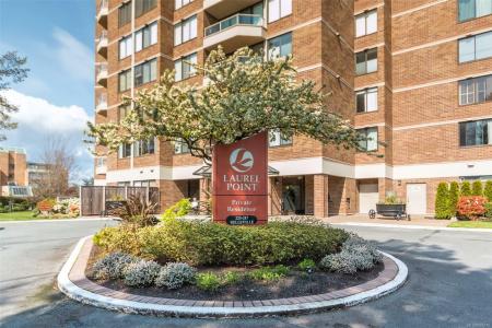 225 BELLEVILLE ST, Victoria, Colúmbia Britânica V8V 4T9, CANADÁ